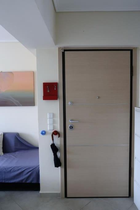Fly Me To The Moon! Apartamento Atenas Exterior foto