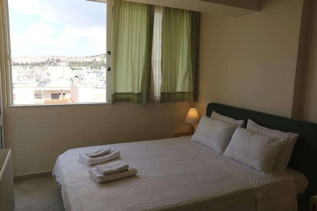 Fly Me To The Moon! Apartamento Atenas Exterior foto