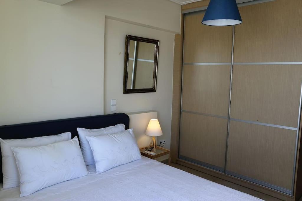 Fly Me To The Moon! Apartamento Atenas Exterior foto